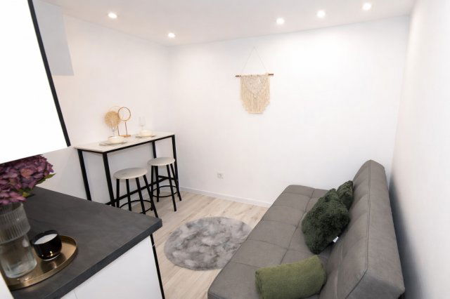 Eladó téglalakás, XV. kerületben, Arany János utcában