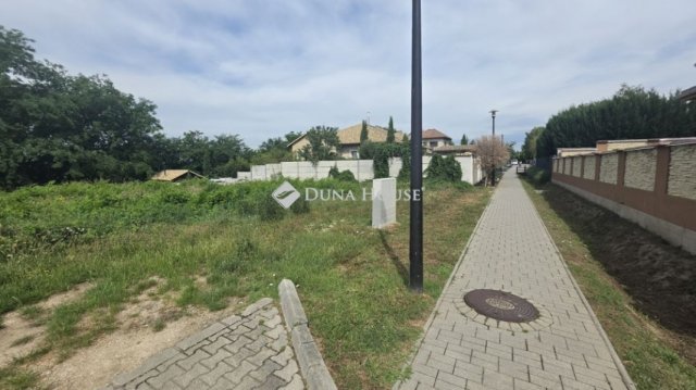 Eladó telek, Fóton 139 M Ft / költözzbe.hu