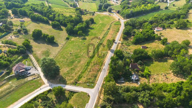 Eladó mezogazdasagi ingatlan, Szekszárdon 36 M Ft