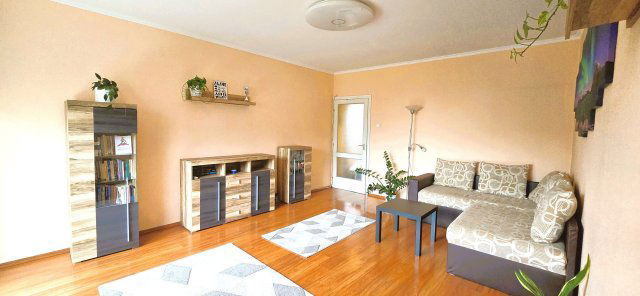 Eladó panellakás, Budapesten, XXI. kerületben 63 M Ft, 2+1 szobás