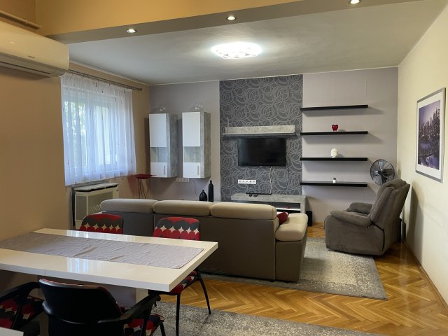 Eladó téglalakás, Debrecenben 64.8 M Ft, 2 szobás