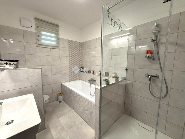 Kiadó családi ház, albérlet, Kecskeméten 595 E Ft / hó