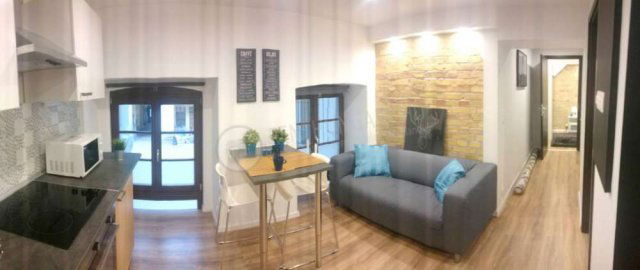 Kiadó téglalakás, albérlet, VI. kerületben, Rózsa utcában