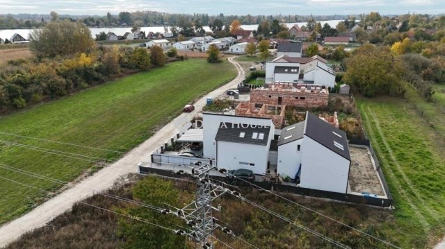 Eladó téglalakás, Ráckevén 69.1 M Ft, 3 szobás