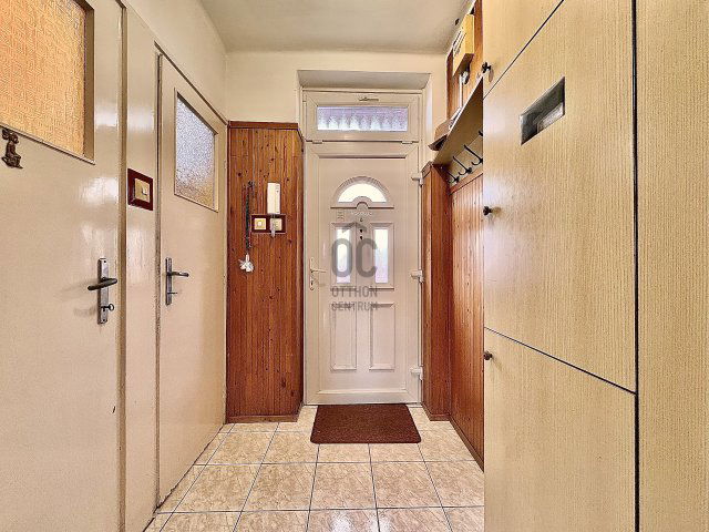 Eladó téglalakás, Győrött 80.9 M Ft, 3 szobás