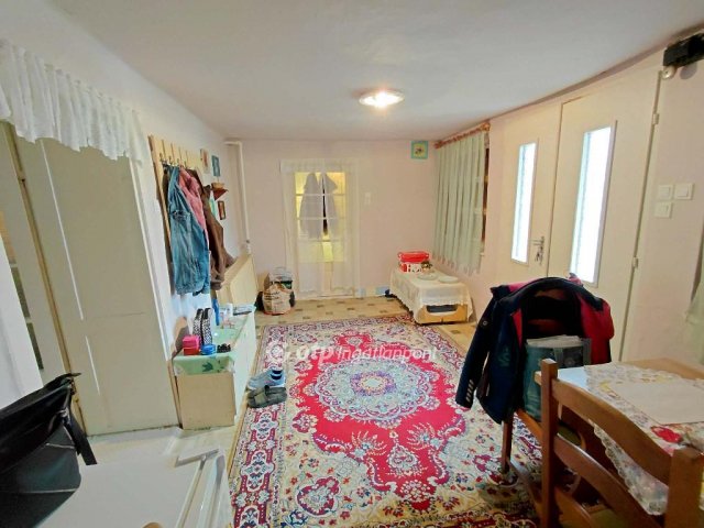 Eladó családi ház, Kaszaperen 7 M Ft, 2 szobás