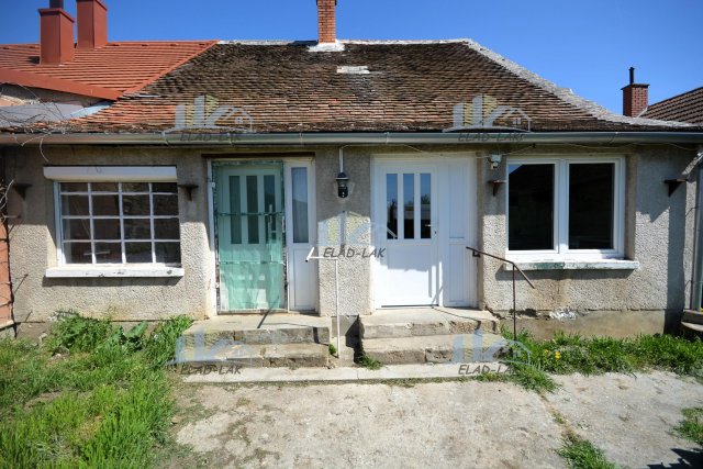 Eladó sorház, Váton 20.9 M Ft, 1 szobás / költözzbe.hu