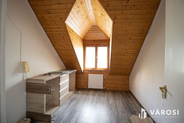 Kiadó iroda, Győrött 220 E Ft / hó, 2 szobás