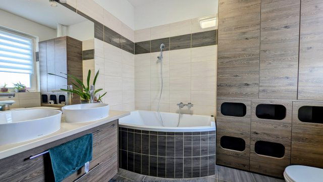 Eladó családi ház, Kecskeméten 95 M Ft, 4 szobás