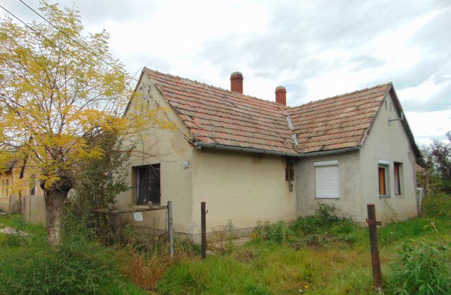 Eladó családi ház, Mesztegnyőn 2.28 M Ft, 1+1 szobás