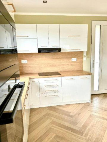 Eladó ikerház, Egerben 98.9 M Ft, 3+1 szobás