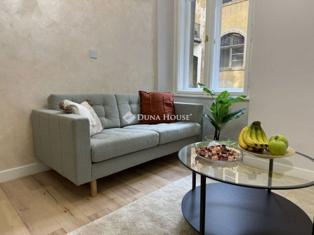 Eladó téglalakás, Budapesten, IX. kerületben 28.5 M Ft, 1 szobás