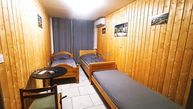 Eladó hotel, Győrött 248 M Ft, 12 szobás / költözzbe.hu