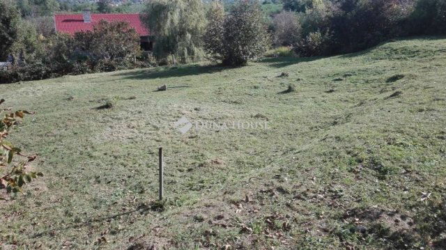 Eladó telek, Komlón 1.99 M Ft / költözzbe.hu