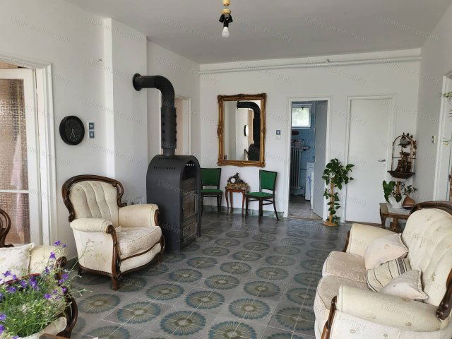 Eladó családi ház, Gyenesdiáson 116 M Ft, 3 szobás