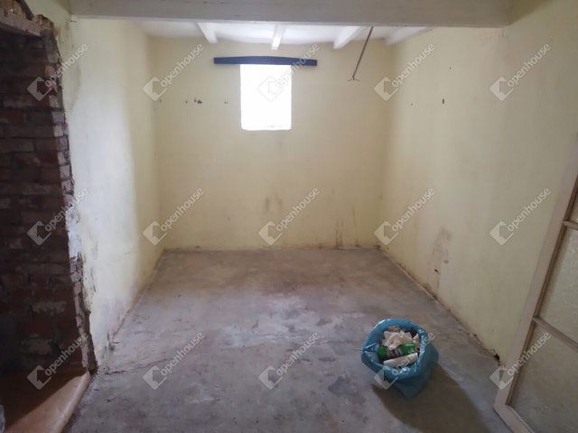 Eladó családi ház, Tótkomlóson 4.9 M Ft, 3 szobás