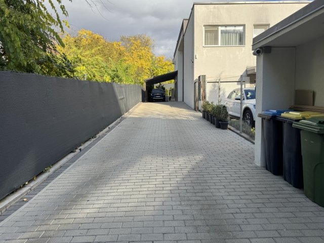 Eladó ikerház, Budapesten, XVI. kerületben 286.9 M Ft, 6 szobás