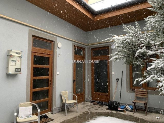 Eladó téglalakás, Budapesten, IV. kerületben 54.9 M Ft, 2 szobás