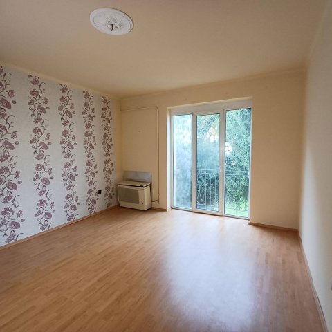 Eladó téglalakás, Salgótarjánban 13.99 M Ft, 1 szobás