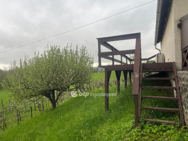 Eladó telek, Kapolcson 39 M Ft / költözzbe.hu