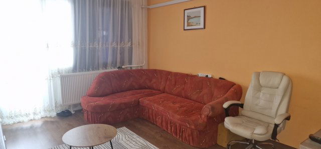 Eladó panellakás, Székesfehérvárott, Gáz utcában 54.9 M Ft