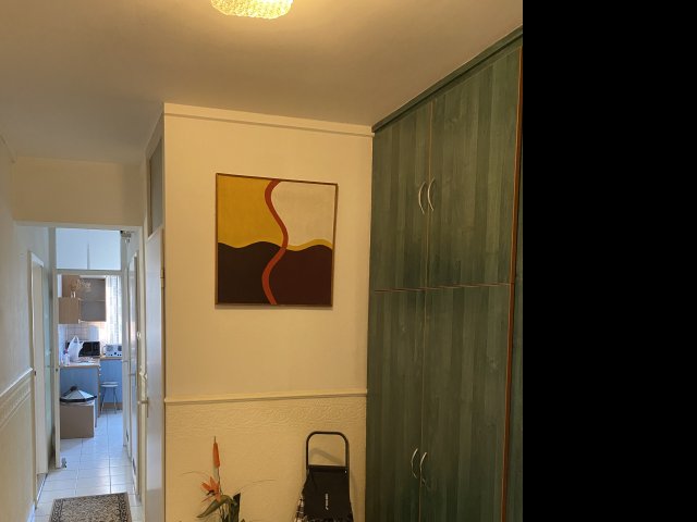 Eladó panellakás, Szegeden 56.5 M Ft, 2+1 szobás