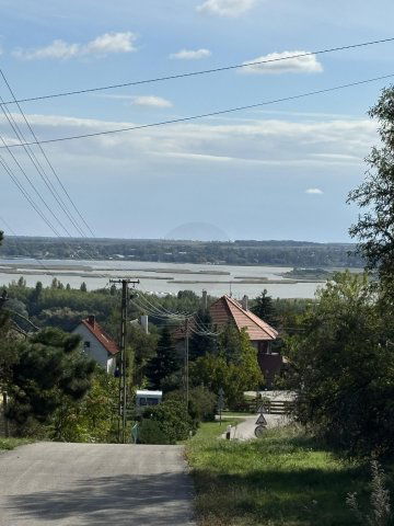 Eladó nyaraló, Sukorón, Berkenye utcában 39 M Ft, 3 szobás