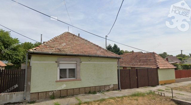 Eladó családi ház, Lajosmizsén 43.5 M Ft, 2 szobás