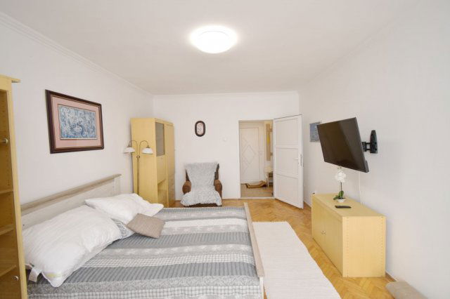 Kiadó téglalakás, albérlet, Debrecenben 200 E Ft / hó, 2 szobás