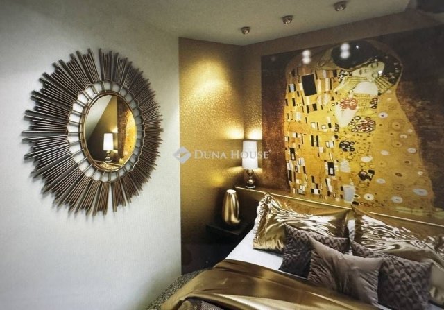 Eladó téglalakás, Budapesten, V. kerületben 270 M Ft, 3 szobás