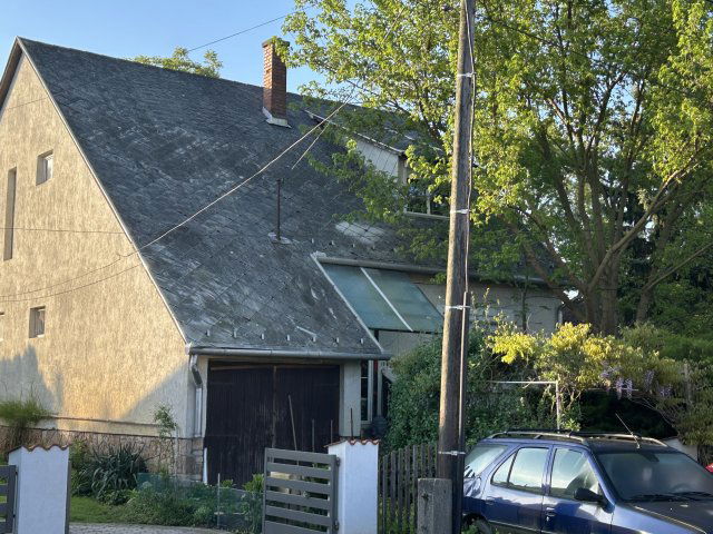 Eladó családi ház, Bábolnán, Csekonics József utcában