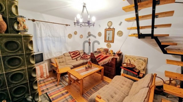 Eladó családi ház, Kisorosziban 63 M Ft, 3 szobás