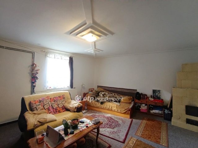 Eladó ikerház, Biatorbágyon 51.99 M Ft, 2 szobás