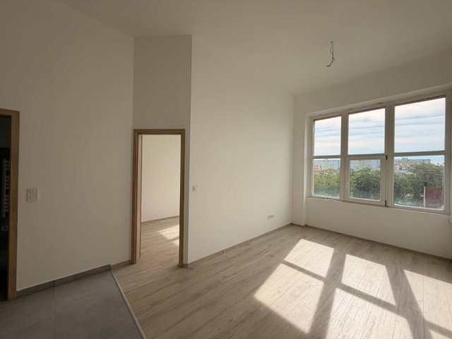 Eladó téglalakás, Budapesten, XXI. kerületben 24.5 M Ft