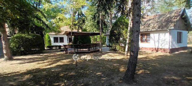 Eladó mezogazdasagi ingatlan, Érden 220 M Ft, 3 szobás