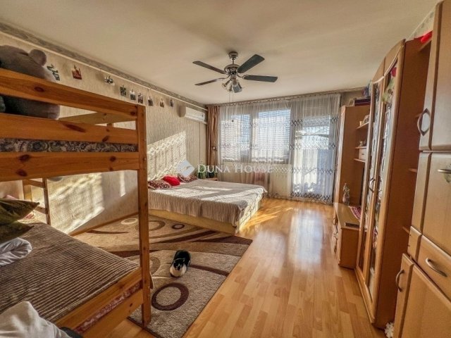 Eladó panellakás, Budapesten, X. kerületben 71.9 M Ft, 3 szobás