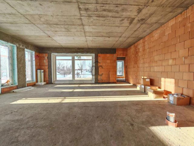 Eladó családi ház, Székesfehérvárott 175 M Ft, 5 szobás