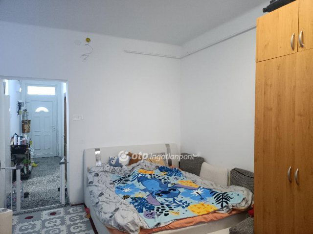 Eladó téglalakás, Pécelen 42.5 M Ft, 1+1 szobás