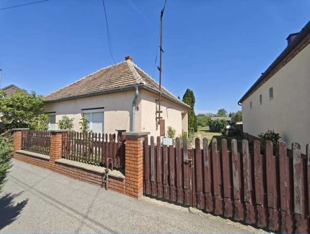 Eladó családi ház, Rábapatyon 21.9 M Ft, 3 szobás
