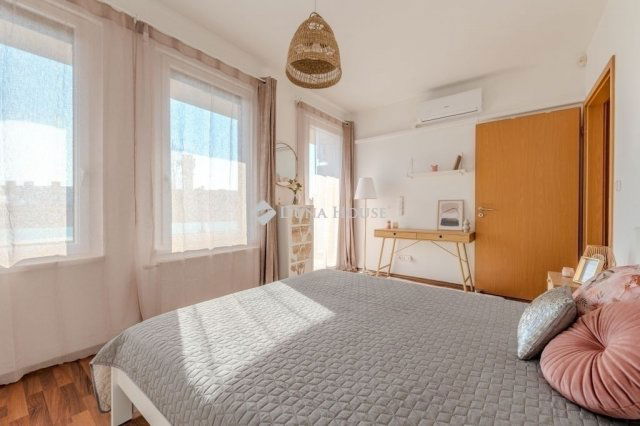 Eladó téglalakás, Budapesten, VIII. kerületben 144 M Ft