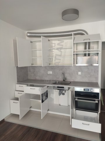 Kiadó téglalakás, albérlet, IX. kerületben, Balázs Béla utcában