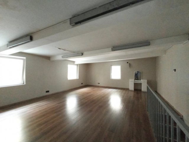 Eladó téglalakás, Budapesten, X. kerületben, Martinovics téren
