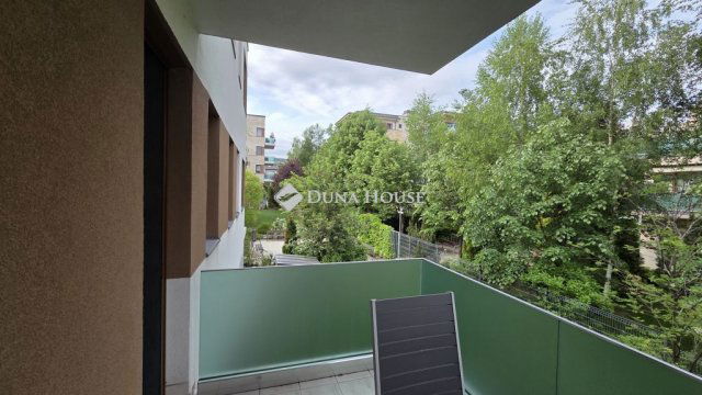 Eladó téglalakás, Budapesten, XI. kerületben 97 M Ft, 1 szobás