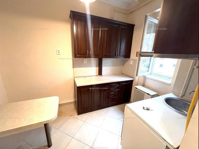 Kiadó téglalakás, albérlet, Debrecenben, Wesselényi utcában