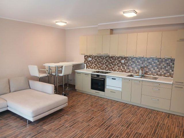 Kiadó téglalakás, albérlet, Győrött 250 E Ft / hó, 2 szobás