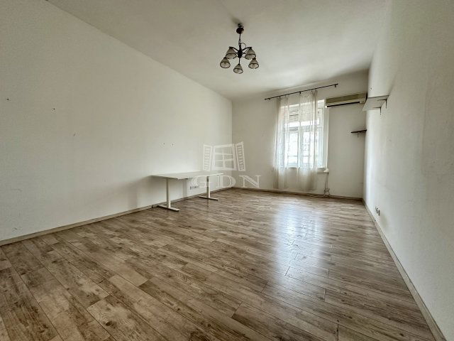 Eladó téglalakás, Budapesten, IX. kerületben 49.9 M Ft