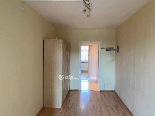 Eladó téglalakás, Budapesten, X. kerületben 64.9 M Ft, 3 szobás
