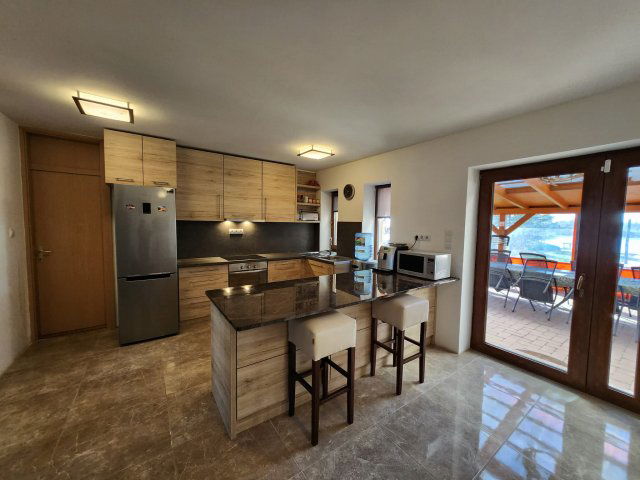 Eladó nyaraló, Szarvason 128.75 M Ft, 4 szobás