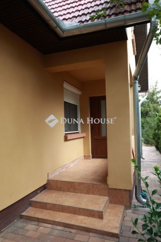 Eladó családi ház, Gyulán, Pósteleki utcában 83.9 M Ft
