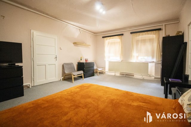 Eladó családi ház, Vésztőn 5.5 M Ft, 3 szobás